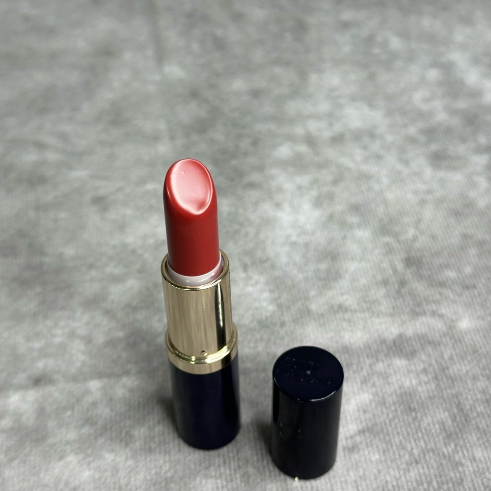 Estee Lauder Pure Color Envy 420 Rebellious Rose Lipstick .12 oz 3.5 G Full Size - Picture 2 of 4